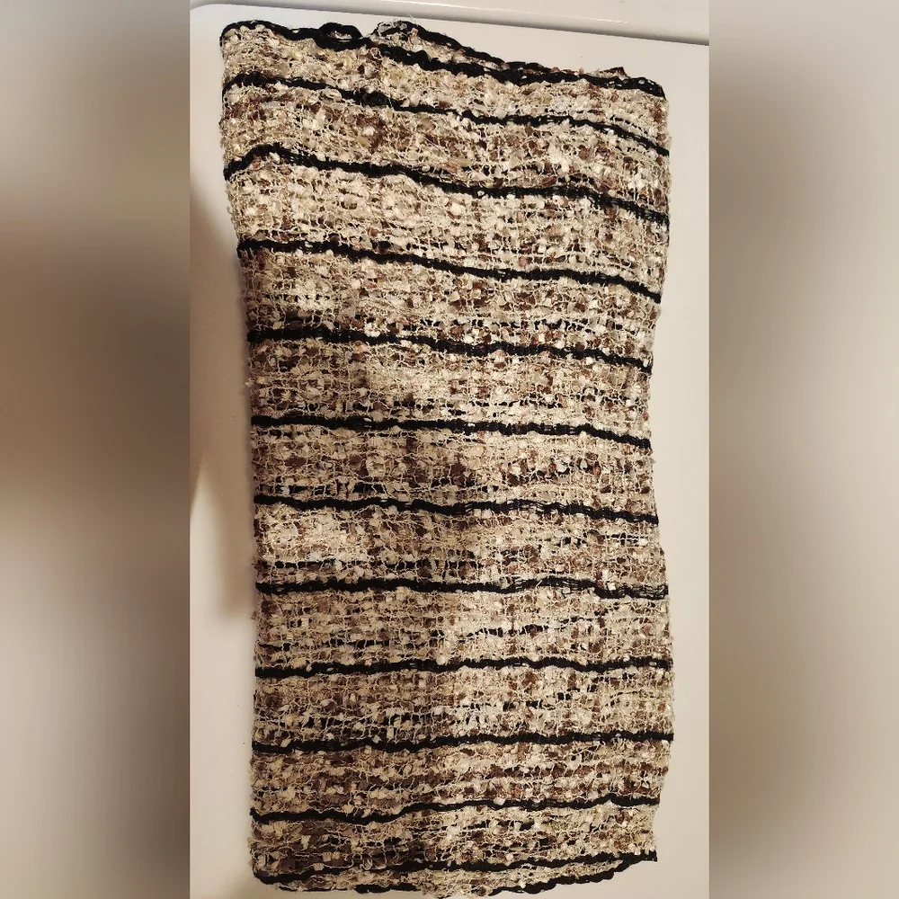Infinity Scarf - Picture 3 of 4